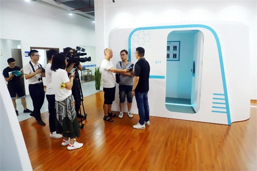 奕诗集团与中科院签署战略合作协议